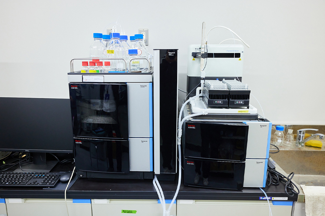高速液体クロマトグラフ(HPLC)